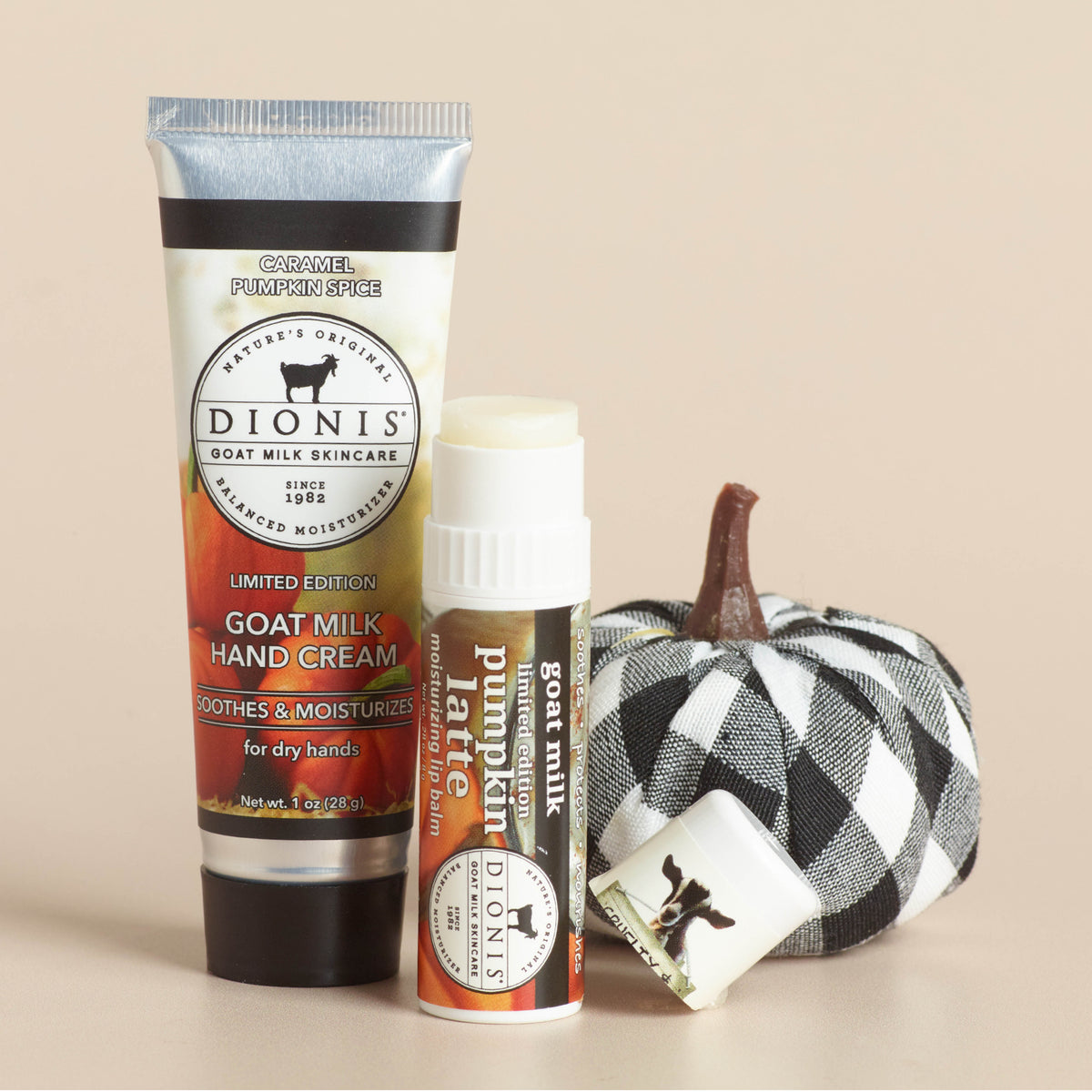 Pumpkin Lip & Hand Gift Set

Includes:
1 - Dionis Goat Milk Lip Balm, Pumpkin Latte, .28 oz
1 - Dionis Goat Milk Hand Cream, Caramel Pumpkin Spice, 1 oz